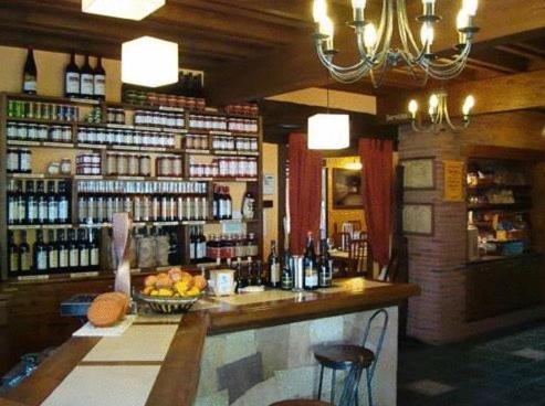 Posada Restaurante Prada A Tope Treceno Bagian luar foto