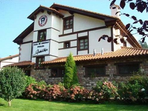 Posada Restaurante Prada A Tope Treceno Bagian luar foto